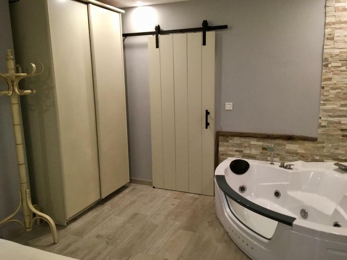 Apartamento Usuaia con jacuzzi Lesaka Exterior foto
